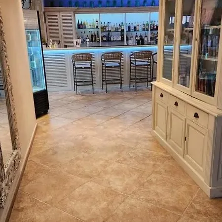 Appartement Dekart *